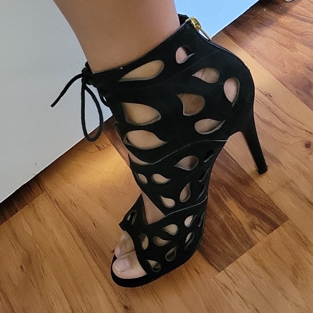 Aldo black heels